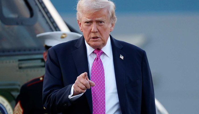 Donald Trump, Kewalahan Hadapi Sikap Iran
