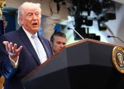 Trump Ancam Keras Spanyol