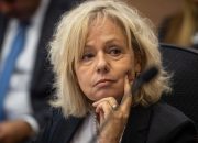 Inilah “Singa Wanita” yang Berani Bongkar Kasus Perdana Menteri Israel