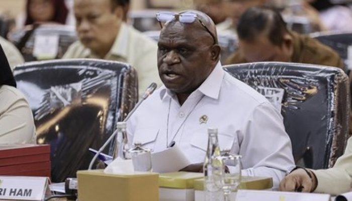 Menteri HAM Pigai: Tidak Ada Manfaat Polisikan JK