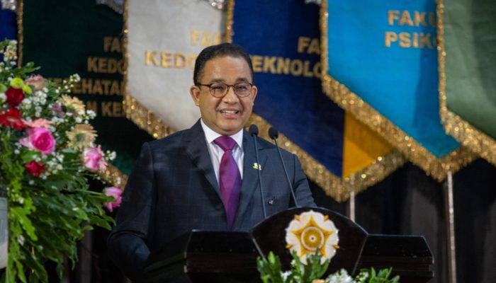 Anies Baswedan Ingatkan Wisudawan UGM untuk Selalu Menjaga Nama Baik