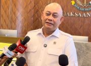 Usai Pencopotan Dirut-nya, Kantor MBG Digeladah Jaksa Agung