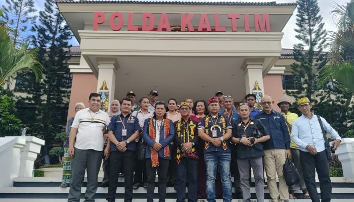 Pertahankan Tanah Ulayat, Masyarakat Adat Dayak Jonggon Desa Diusir Oknum Brimob dengan Anarkis