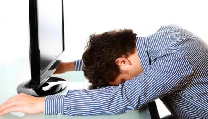 Kelahan Bukan Karena Beban Kehidupan, Tetapi Terlalu Memikirkan Hal yang tidak Penting UU