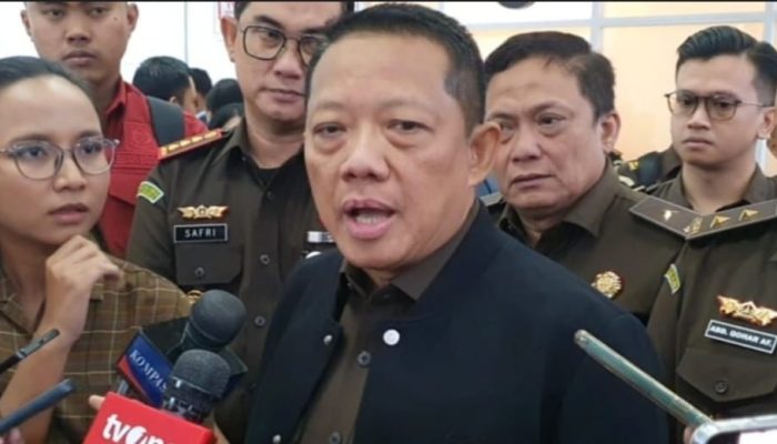 Febrie Adriansyah Mundur dari Jabatan Jampidsus