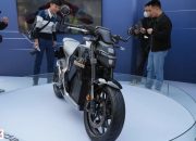 Honda Mulai Pasarkan Motor Listrik