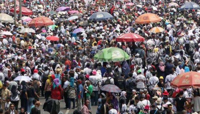 Ledakan Penduduk Indonesia Capai 290 Juta Jiwa