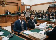 Menguji Integritas di Ruang Sidang: Dugaan Ijazah Palsu Seret Jokowi dan Gibran ke Meja Hijau
