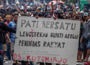 Massa Pati Kepung DPR RI: Tuntut Hukuman Mati Koruptor dan Pengesahan RUU Perampasan Aset