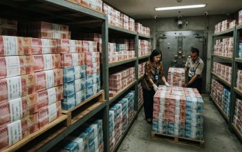 Menolak Terlempar ke Rp18.230: Bank Indonesia Eksekusi Siasat Triple Intervention Demi Menahan Kejatuhan Rupiah Akhir Pekan