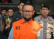 Mantan Stafsus Kemenag Sebut 24 Anggota Panja DPR Terima Uang Oleh-Oleh 1.500 Riyal