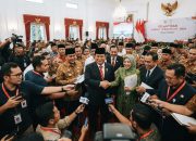 Guncangan Reshuffle Kabinet 1 Oktober: Rupiah Terjungkal Dekati Rp18.000 per Dolar AS