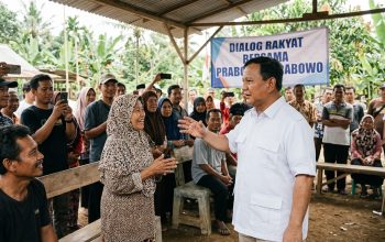 Menakar Arah Kemudi Prabowo: Antara Ilusi Angka Makro dan Realitas Dompet Rakyat
