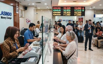 Oktober Kelabu Bagi Garuda: Kurs Rupiah Terbenam ke Level Rp 18.147 per Dolar AS pada Akhir Bulan